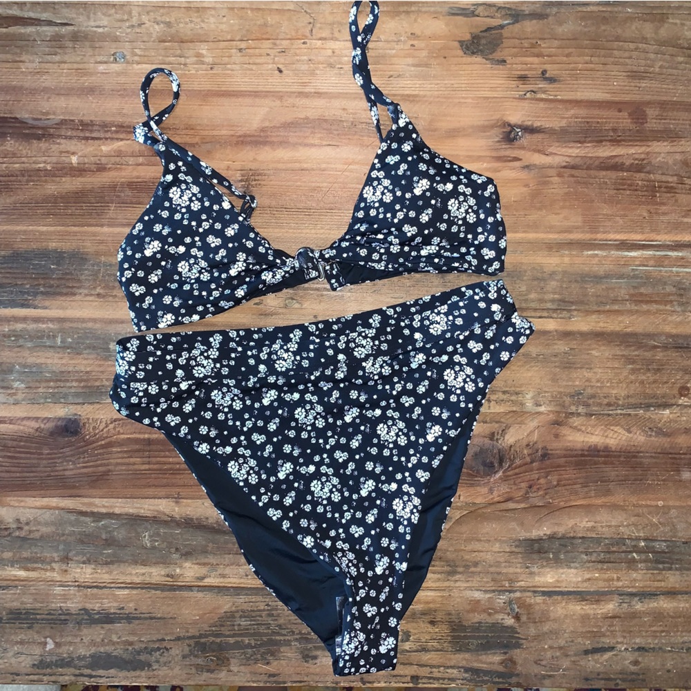 NEW Amaryllis 2 Piece Bikini